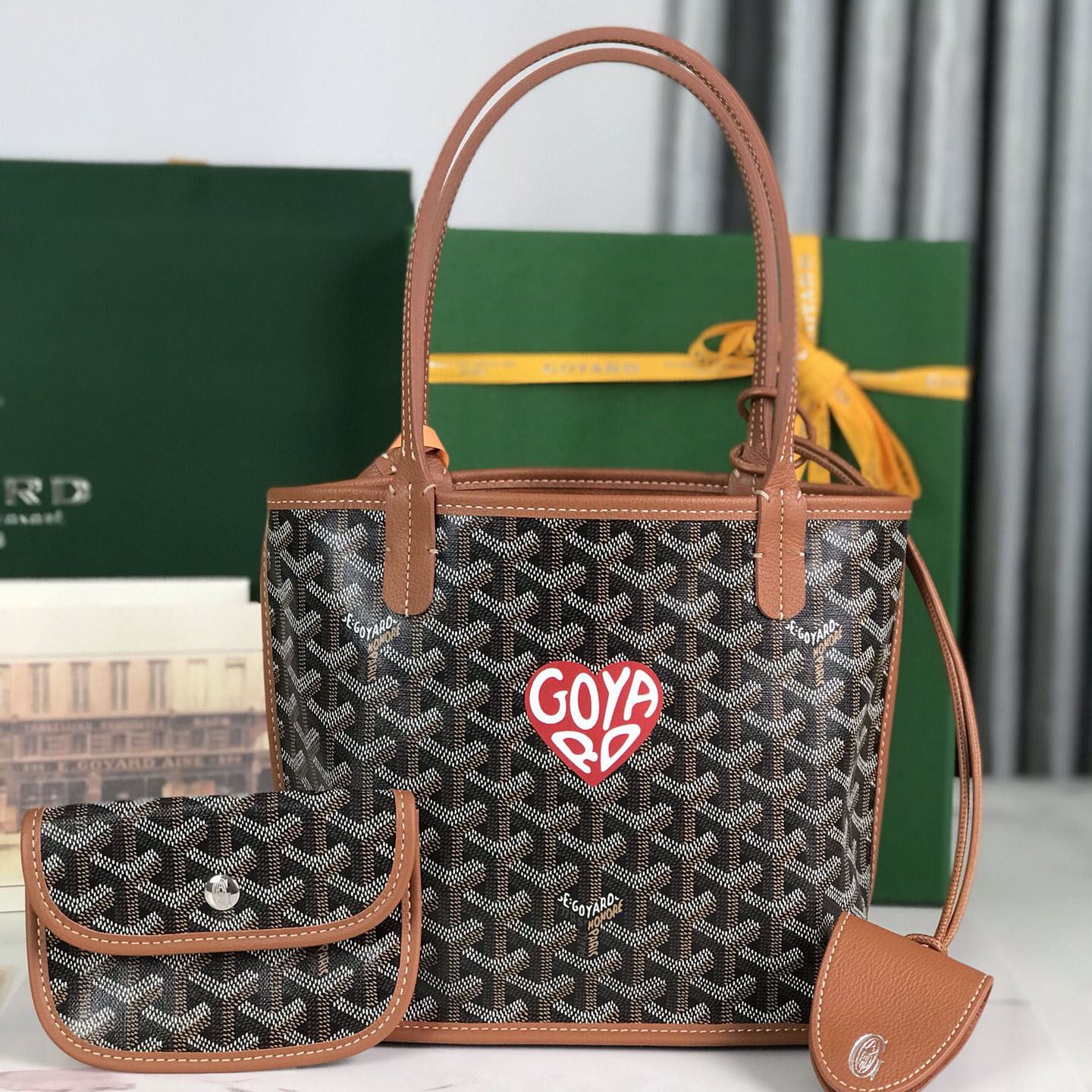 Go*ard shopping bags